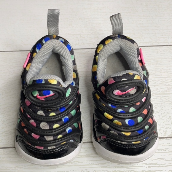 Infant Nike Free Bubble Gum Sneakers - Picture 1 of 4